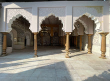 Load image into Gallery viewer, Location For Bridal Shoot - Whole Studio With 20+ Sets On Rent