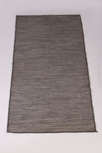 Load image into Gallery viewer, Grey Traditional 2.5&#39; x 6&#39;ft Carpet - GS Productions
