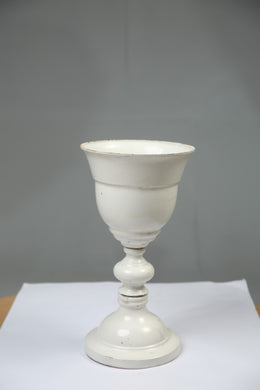 Weather White metal vase/decoration piece. - GS Productions