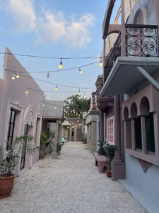 Location For Bridal Shoot - Whole Studio With 20+ Sets On Rent