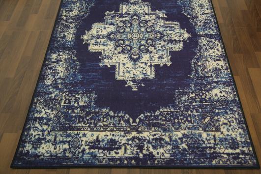 Blue & White carpet 5' x 8'ft - GS Productions