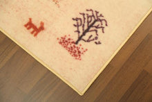 Load image into Gallery viewer, Brown Traditional 5&#39; x 8&#39;ft Carpet - GS Productions
