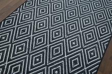 Load image into Gallery viewer, Black &amp; white carpet 5&#39; x 8&#39;ft - GS Productions
