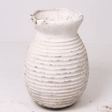 Load image into Gallery viewer, White Weathered Planter/Pot 1.4&#39; x 2&#39;ft - GS Productions

