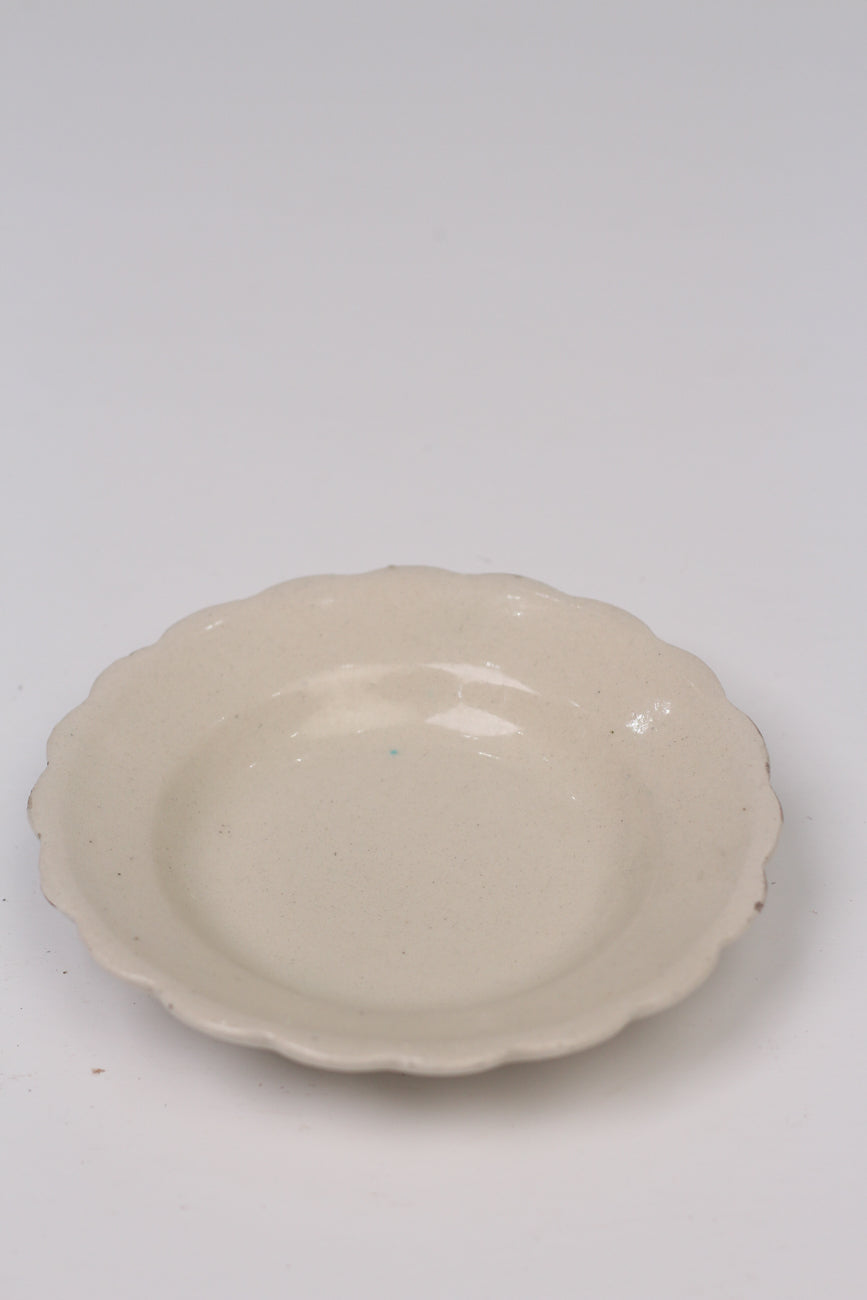 Off white antique Plate 6
