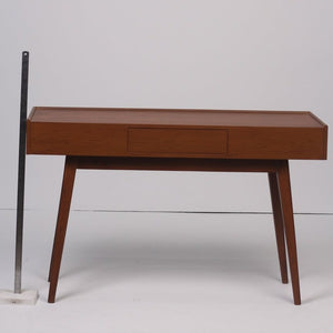 Brown wooden console 4' x 2.5'ft - GS Productions