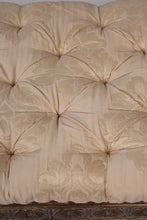 Load image into Gallery viewer, Dull green &amp; Off-white carved &amp; quilted settee 5&#39;x 2.5&#39;ft - GS Productions
