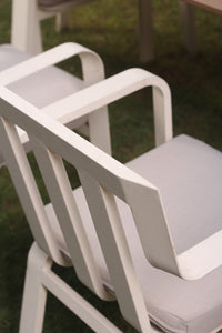 Set of 6 White & brown outdoor Chairs & Table - GS Productions