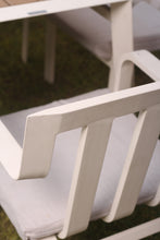 Load image into Gallery viewer, Set of 6 White &amp; brown outdoor Chairs &amp; Table - GS Productions
