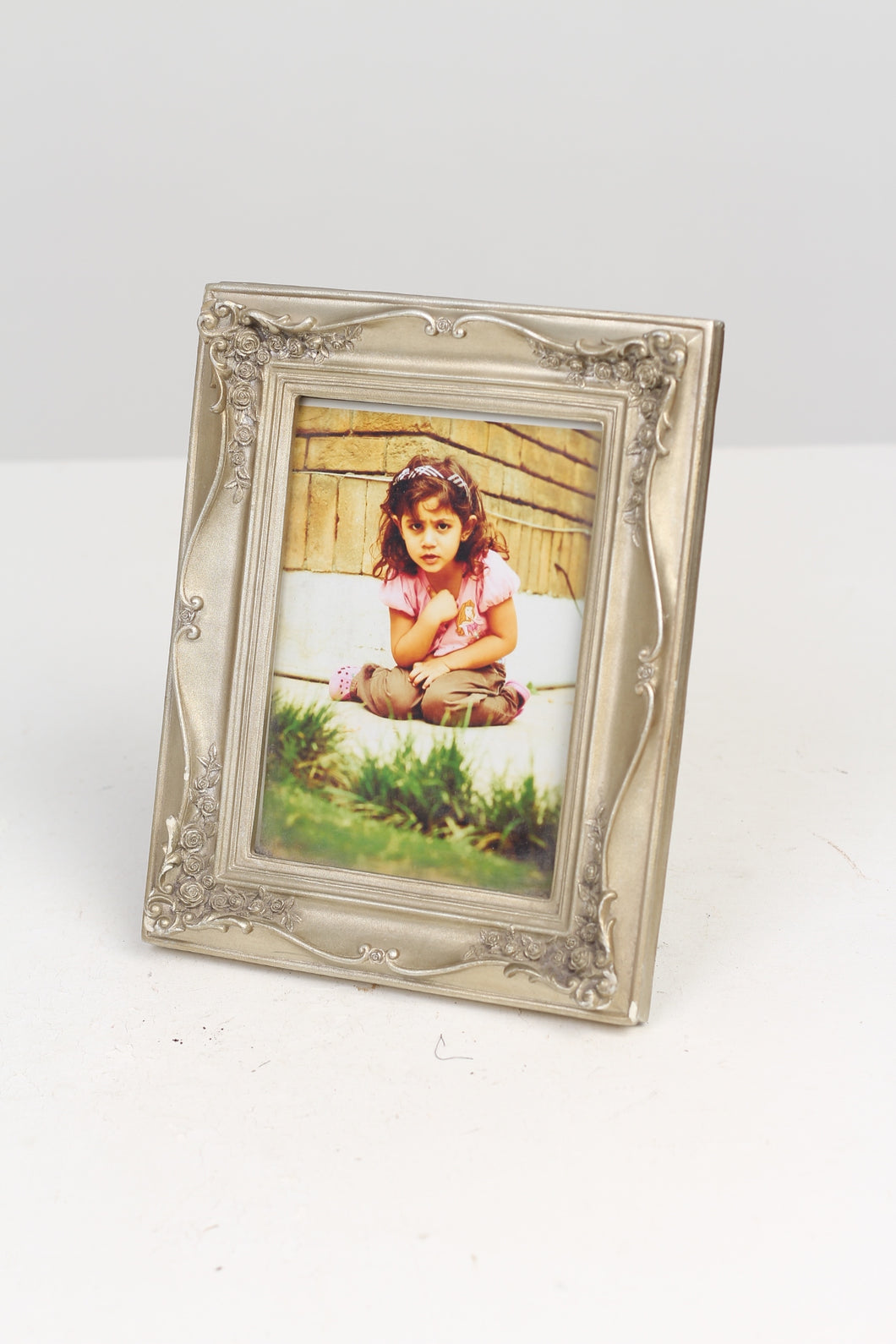 Beige Artisan Crafted Raw Wooden Photo Frame - GS Productions