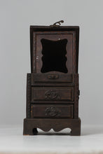 Load image into Gallery viewer, Brown Decoration Box 7&quot; x 7&quot; - GS Productions
