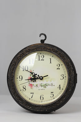 Black & off-white hanging clock  10