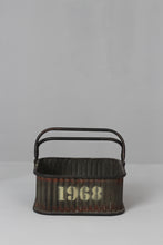 Load image into Gallery viewer, Brown iron basket 8&quot; x 8&quot; - GS Productions
