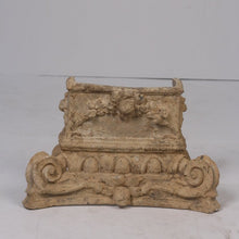 Load image into Gallery viewer, Classic Limestone Plinth 1.5&#39;x1.5&#39;ft - GS Productions
