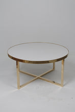 Load image into Gallery viewer, White  Round Table - GS Productions
