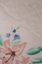 Load image into Gallery viewer, White &amp; Red Cushion 1.5&#39; x 1.5&#39;ft - GS Productions
