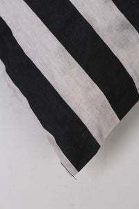 White & Black Cushion 1.5' x 1.5'ft - GS Productions