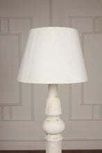 Load image into Gallery viewer, Plain White Lamp - GS Productions
