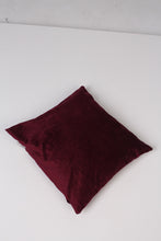 Load image into Gallery viewer, Purple Cushion 1.5&#39; x 1.5&#39;ft - GS Productions
