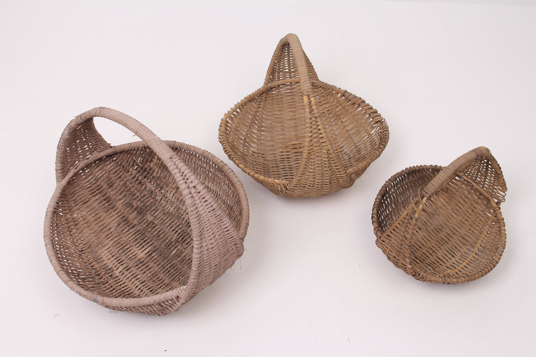 Set of 3 Brown cane baskets 13