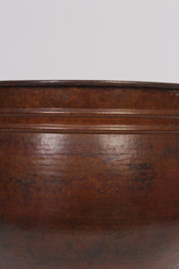Copper oxidised big planter 35"x 23" - GS Productions