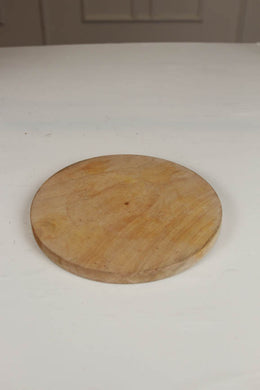 round wooden plater. - GS Productions