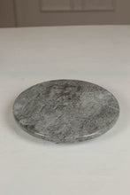 Load image into Gallery viewer, grey round marble plater. - GS Productions
