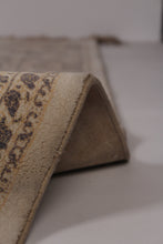 Load image into Gallery viewer, Off-white Traditional 4&#39; x 7.5&#39;ft Carpet - GS Productions
