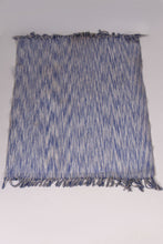 Load image into Gallery viewer, Blue &amp; White Traditional 2.5&#39; x 5&#39;ft Carpet - GS Productions
