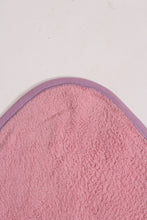 Load image into Gallery viewer, Pink Traditional 4&#39; x 6&#39;ft Carpet - GS Productions
