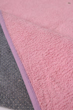 Load image into Gallery viewer, Pink Traditional 4&#39; x 6&#39;ft Carpet - GS Productions
