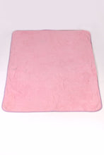 Load image into Gallery viewer, Pink Traditional 4&#39; x 6&#39;ft Carpet - GS Productions

