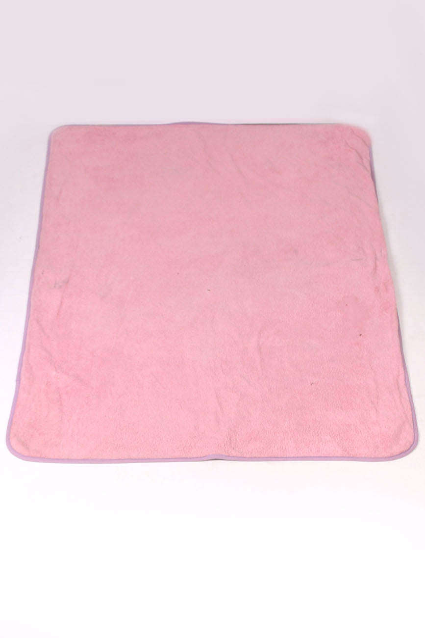 Pink Traditional 4' x 6'ft Carpet - GS Productions