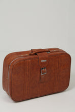 Load image into Gallery viewer, Set of 5 Brown Leather Vintage Travel Bags - GS Productions
