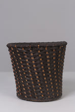 Load image into Gallery viewer, Black &amp; brown rattan plastic weaved basket/planter 10&quot;x 10&quot; - GS Productions
