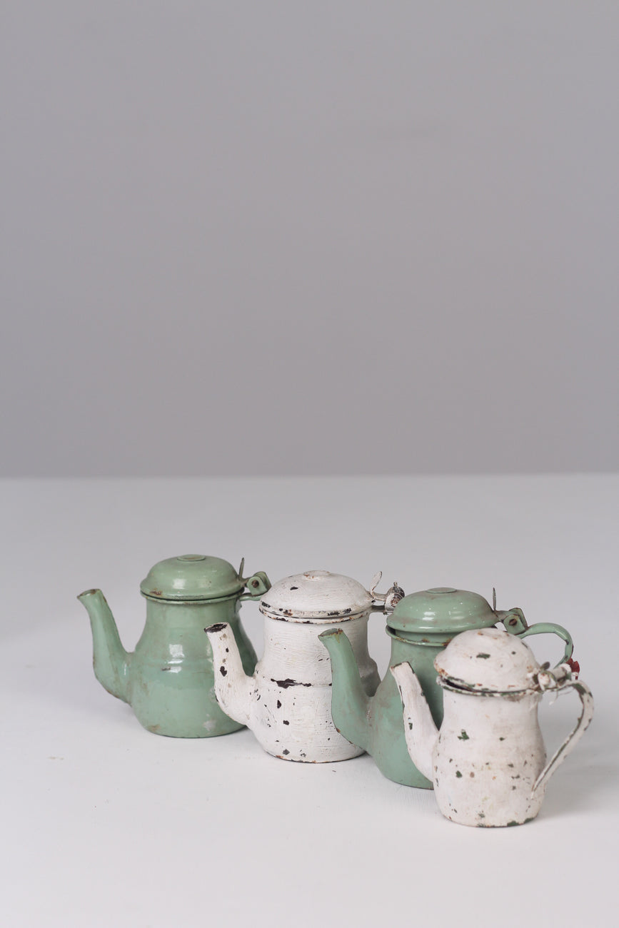 Set of 4 White & Green metal tea pot kettles 05