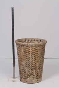 Brown & beige cane basket   17"x 23" - GS Productions
