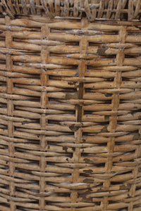 Brown & beige cane basket   17"x 23" - GS Productions