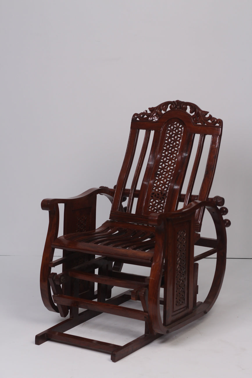 Brown wooden traditional rocking chair 1.5x 3.5ft – GS Productions