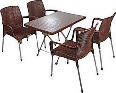 SET OF 4 PLASTIC CHAIRS & 1 TABLE (8 Hours) - GS Productions