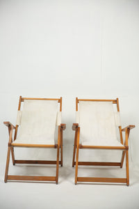 Set of 2 wooden deck chair with white fabric. - GS Productions