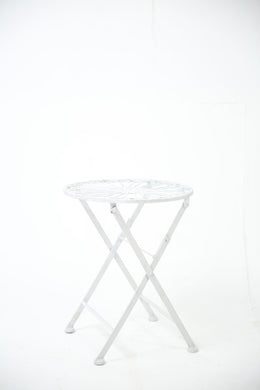 white painted metal carved corner table/ side table/ lawn table.  H,1.7 w,1.4 - GS Productions