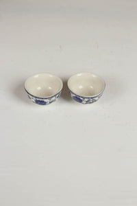 blue & bone white mini porcelain cups. - GS Productions