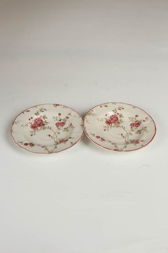 set of 2 bone white & red floral saucer. - GS Productions