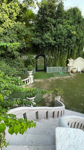 Garden Location For Bridal Shoot