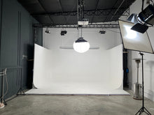 Load image into Gallery viewer, INFINITY STUDIO WITH SOLID COLOR 25 ft x 45 ft - GS Productions
