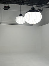 Load image into Gallery viewer, INFINITY STUDIO WITH SOLID COLOR 25 ft x 45 ft - GS Productions
